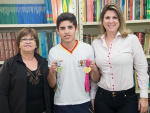 Aluno de Sorocaba é bicampeão na Olimpíada Brasileira de Matemática (Foto: Alexandre Lombardi / Prefeitura de Sorocaba)